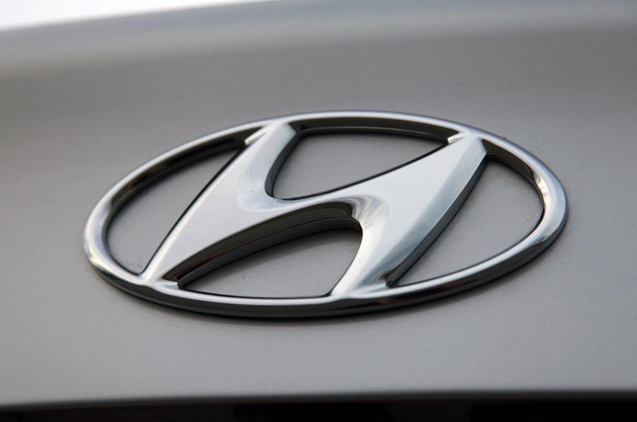  Hyundai Elantra Limited 2011 года  (фото 38 из 45)